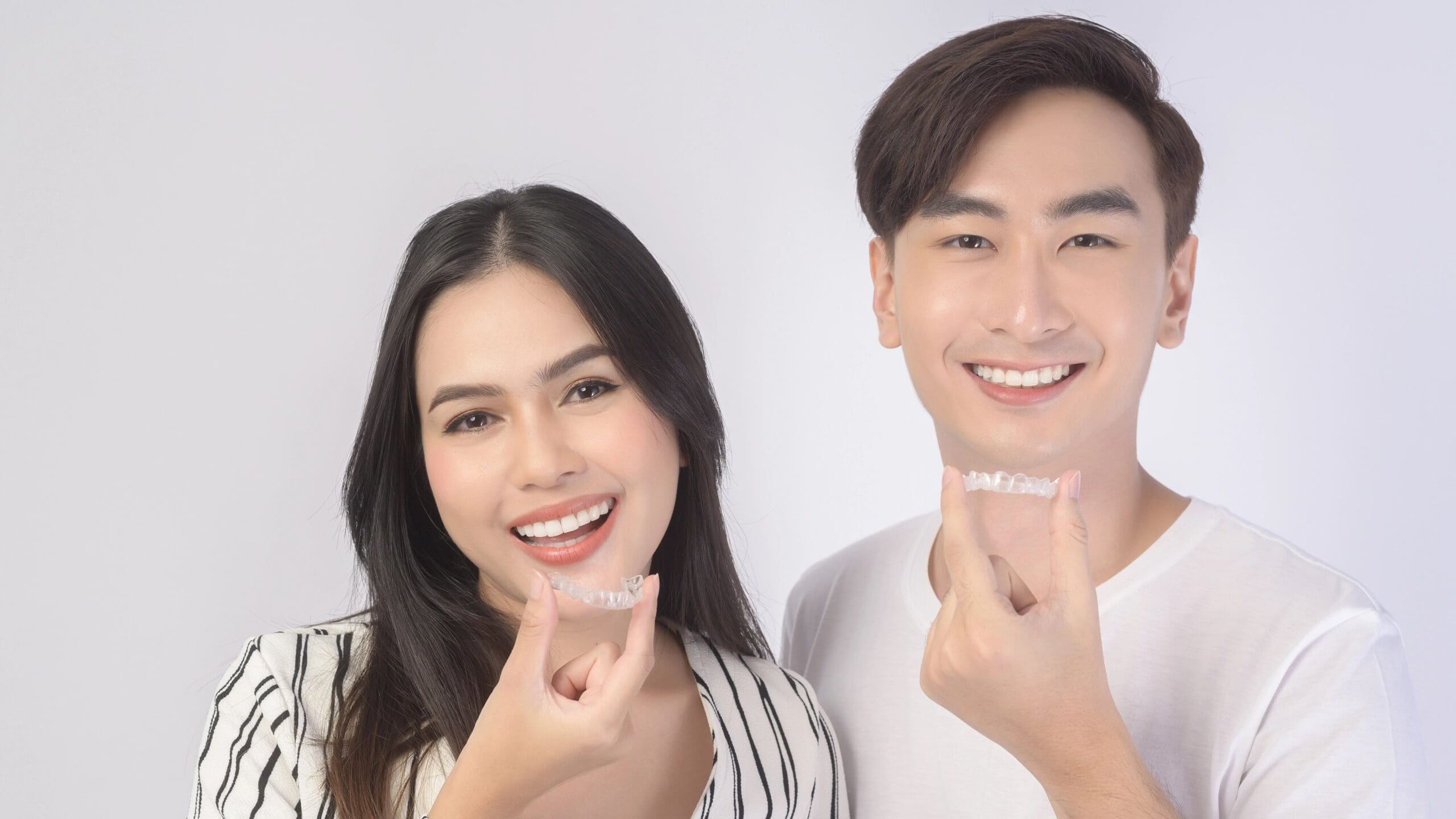 Learn about the proven Invisalign effectiveness for straighter teeth at Huffman Family Dentistry in Anchorage, AK. Call 907-345-7722 for a consultation.